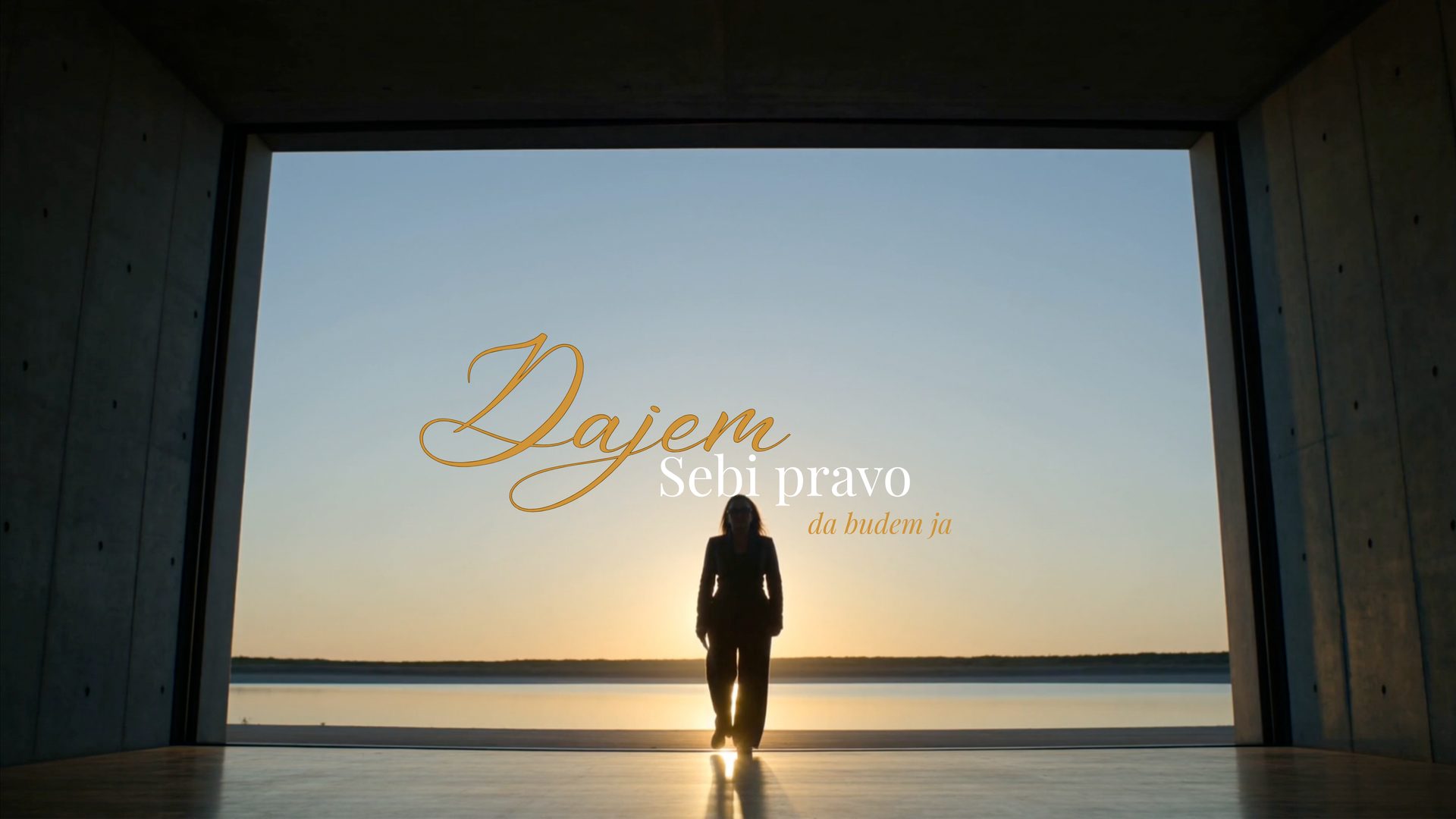 Dajem sebi pravo da budem ja, silueta na izlasku sunca